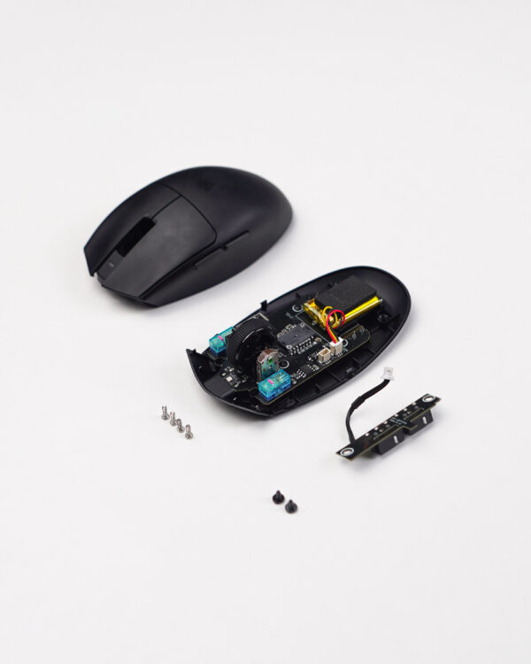Fantech Aria II Pro Wireless Gaming Mouse, 3395 Sensor, 53g Ultra-Light, 70Hr Battery Life, Tri-Mode Connectivity, Mac/Win. - Image 6